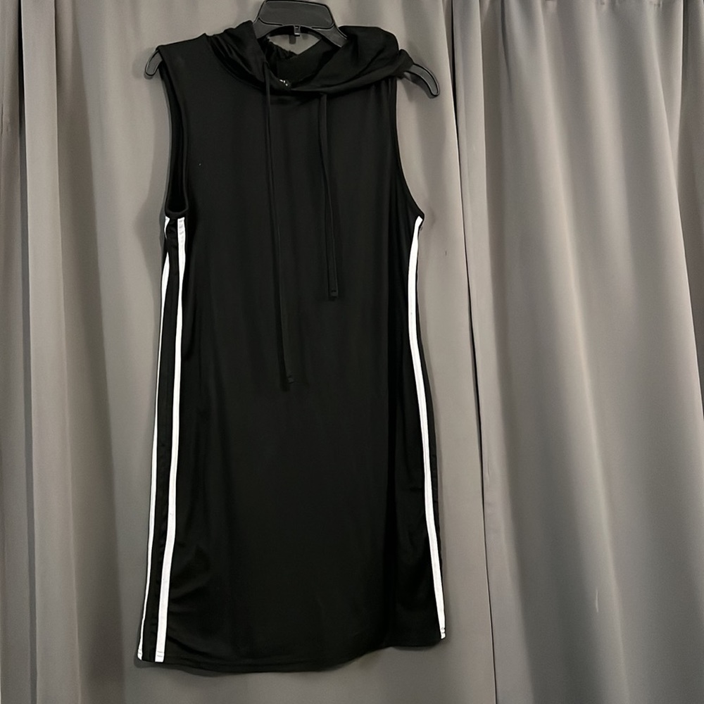 Hooded Sleeveless Sweater Dress
